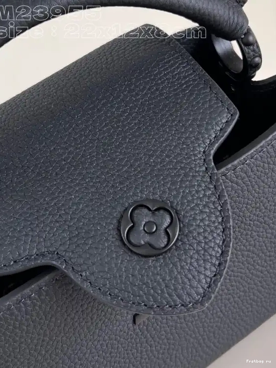 Frstbag ru LOUIS CAPUCINES MINI-22*12*8CM VUITTON 0618